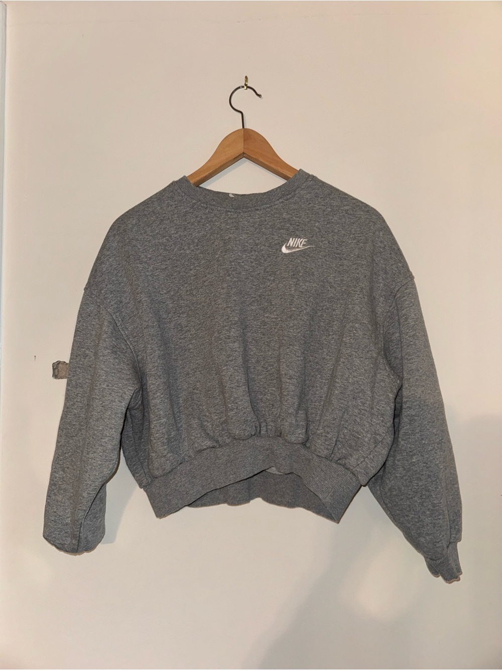 Nike Women's Heather Gray Cropped Crewneck Sweatshirt with White Swoosh